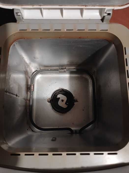 Хлібопіч LG HB - 206CE