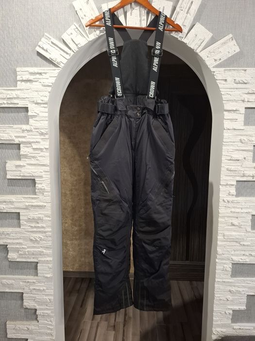 Продам горнолыжный костюм