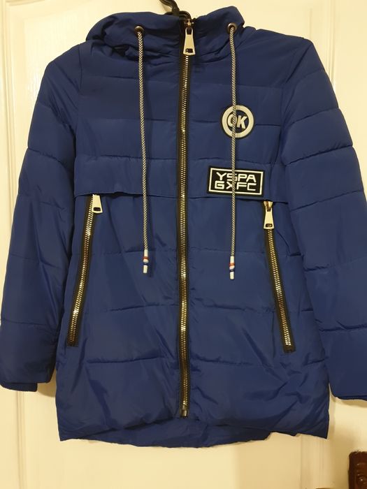 Демисезонная куртка для девочки