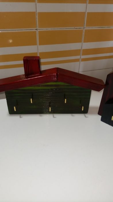 Cabide vivenda e chaveiros  com 5 gancho e 6 ganchos