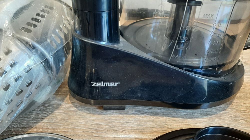 Кухонный  комбайн