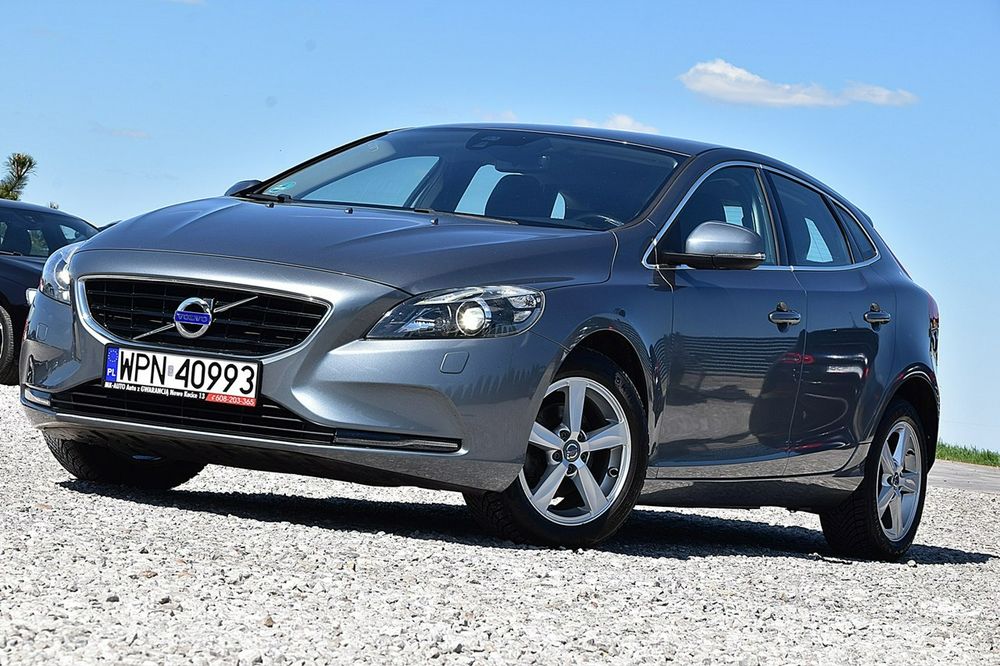 Volvo V40 2,0D2 120Km Pół-skóra Ogrz.pos. Led Navi Xenon Gwarancja