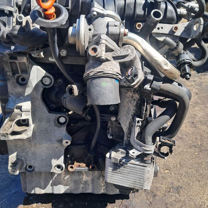 Двигун Мотор Volkswagen 2.0 TDI 16V BKD Гольф А5 Тоуран