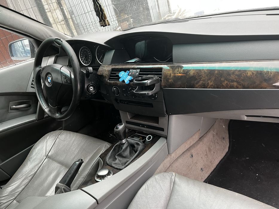 Czesci bmw e60 3.0 m57 intercooler orientblau metalic