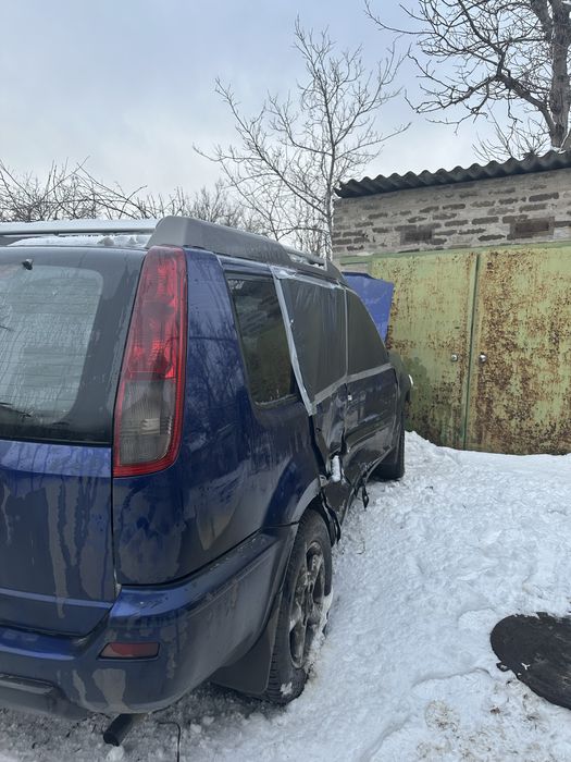 Продам nissan x trail t30 на запчастини за 1350$