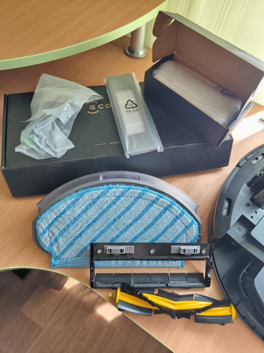 Робот-пилосос ECOVACS DEEBOT OZMO 950 Black