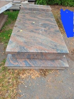 Nagrobki używane jak NOWE!!!