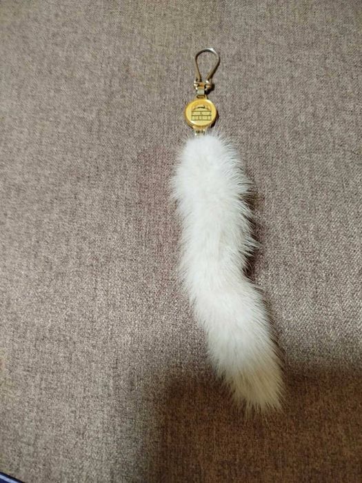 Брелок из хвостика натуральной норки