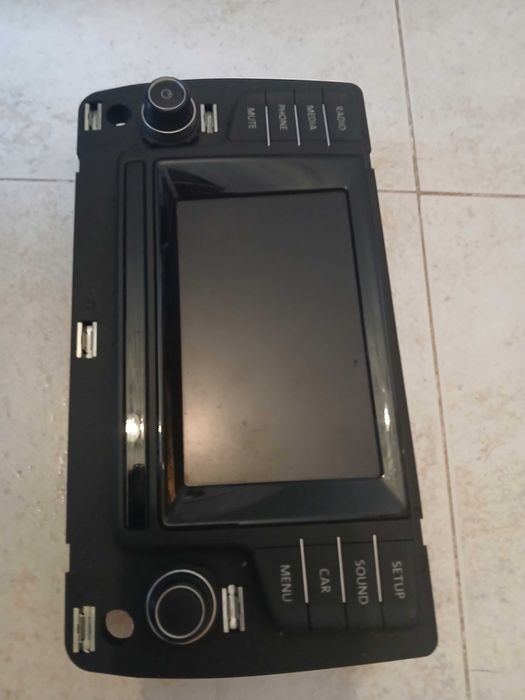 Rádio VW VII - avariado