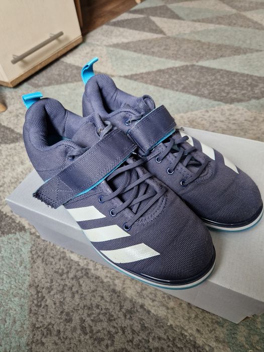 Adidas Powerlift 4
