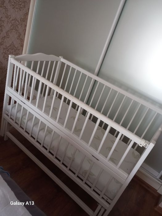 Продам дитяче ліжечко