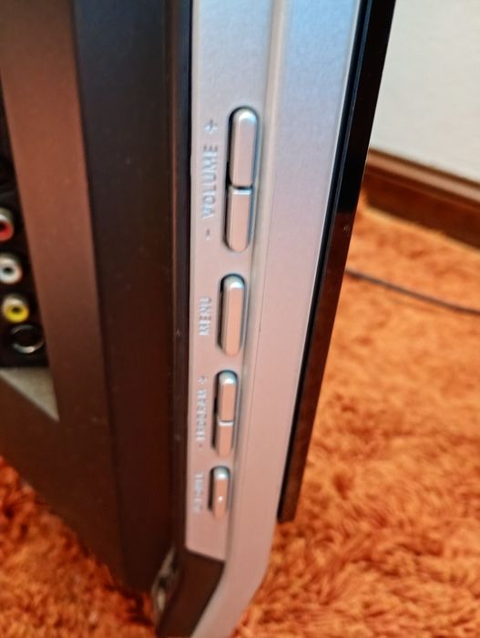 TV da PHILIPS em bom estado a funcionar. Não tem comando