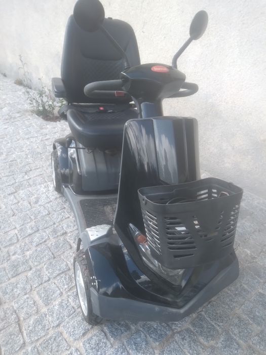 Vendo Scooter maxi