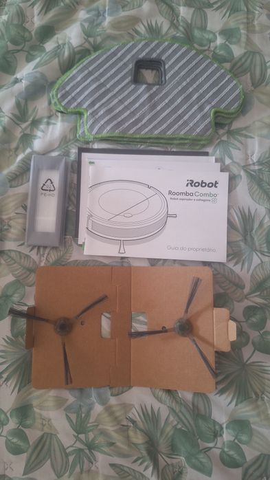 iRobot Roomba Combo - Robot Aspirador e Mop | Funcional | Tampa partida