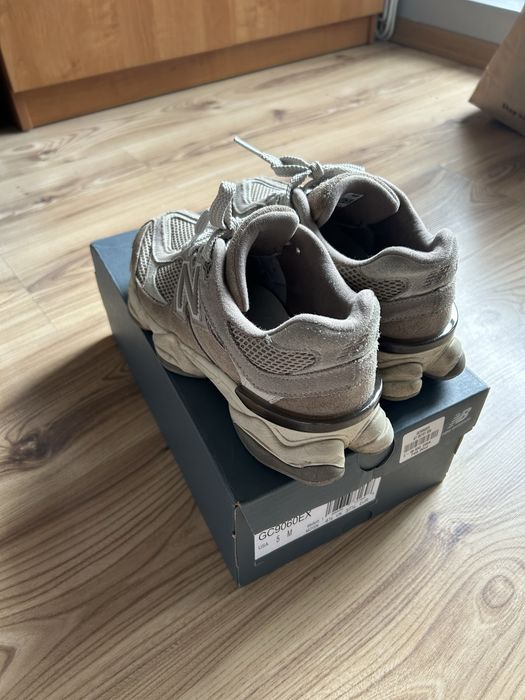 New Balance U9060