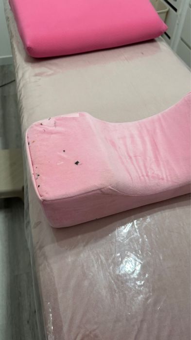Apoio de cabeca para esteticistas