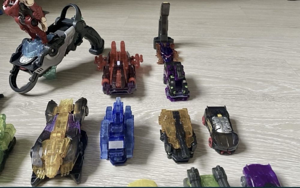 Машинка-трансформер Screechers