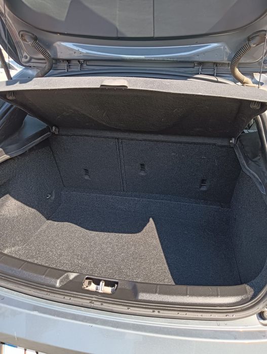 Volvo V40 T2 2015
