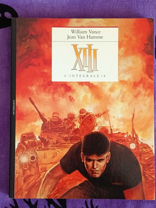Banda Desenhada - em Francês: XIII - L'Intégrale, 4 volumes