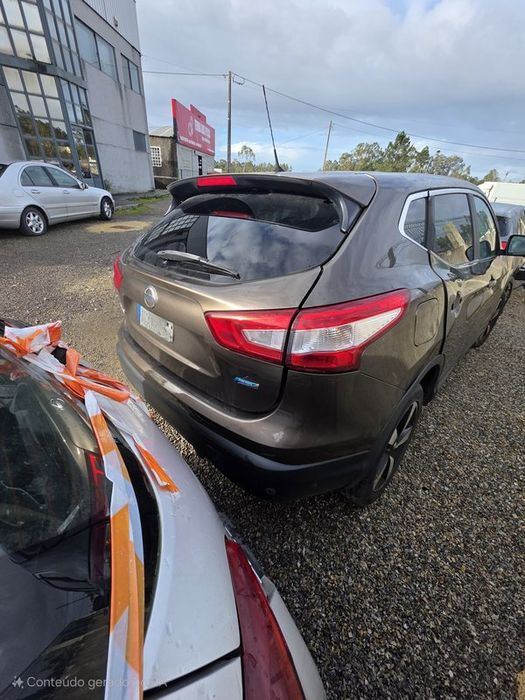 Traseira Nissan Qashqai J11