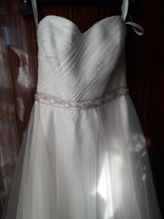 Свадебное платье 1500