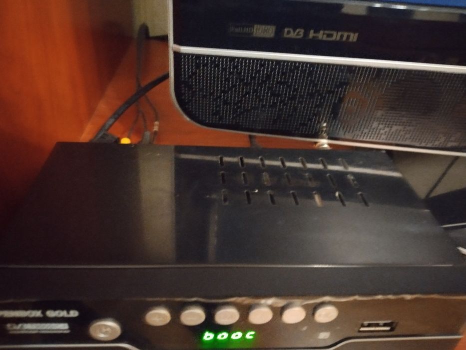 тюнер т2 openbox 9000C+