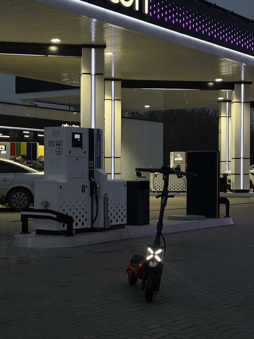 Segway ZT3 Pro Електросамокат Segway Найнбот Сегвей Ninebot Kukirin