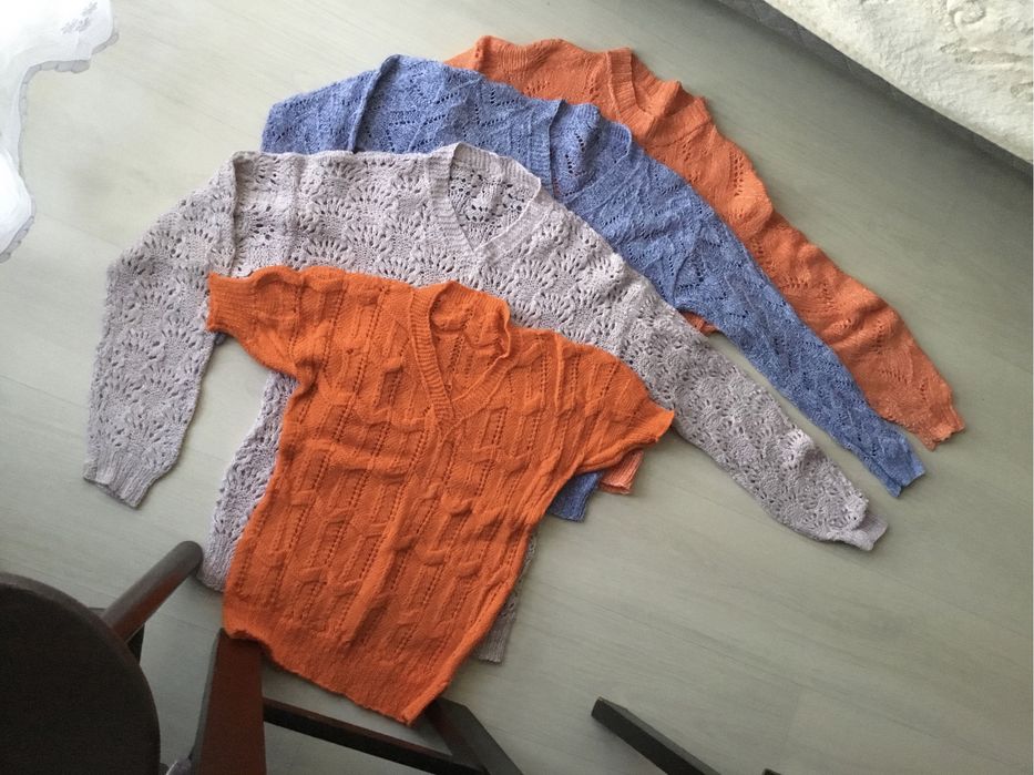 Trzy sweterki robione na drutach (3), rozm. L-XL