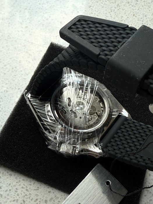 Zegarek Seiko 5 Automatic SRPD73K2 - NOWY