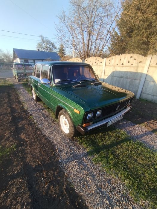 Продаж ваз 2103 .