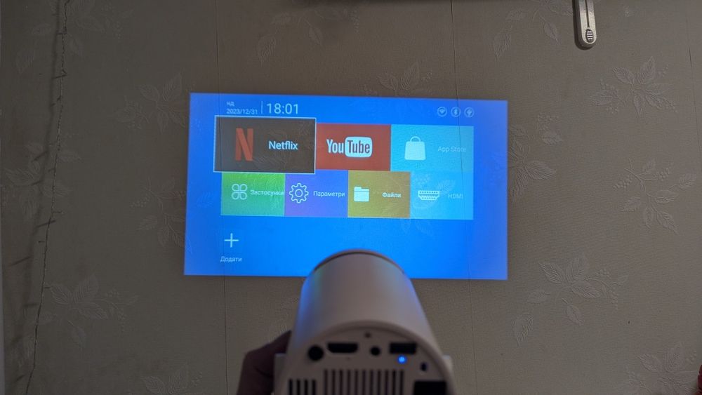 Проектор HY300 Pro (Wi-Fi / Bluetooth / Android)