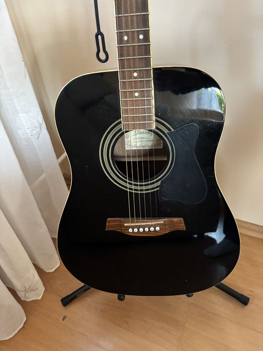 Gitara ibanez 2012