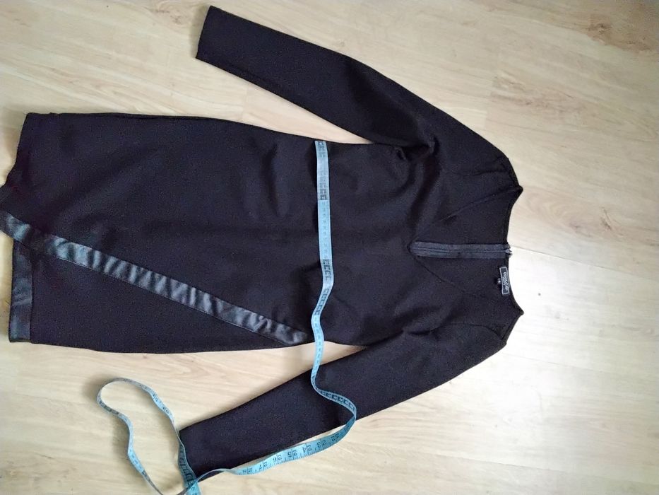 Sukienka młodzieżowo- damska codzienno - wizytowa w rozmiarze S