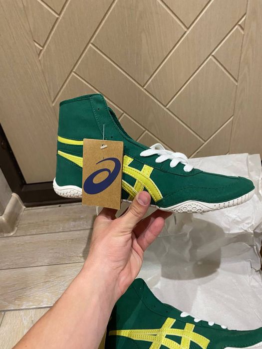 Борцівки Asics Tiger