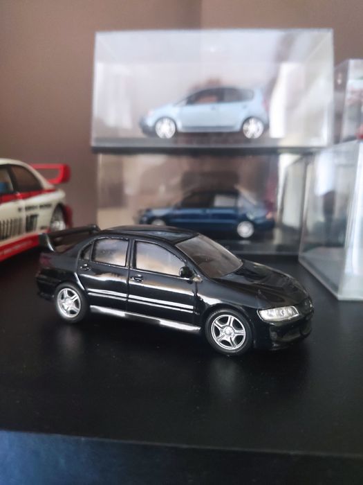 Model Mitsubishi Lancer evolution vii