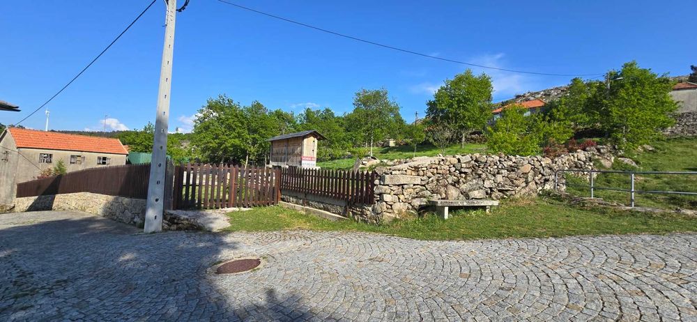 Terreno com projeto aprovado na SERRA ARADA — Argoncilhe, Aveiro