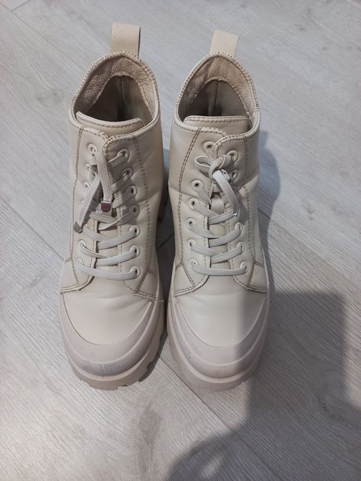 Ботінки демісезон 36р, 23 см