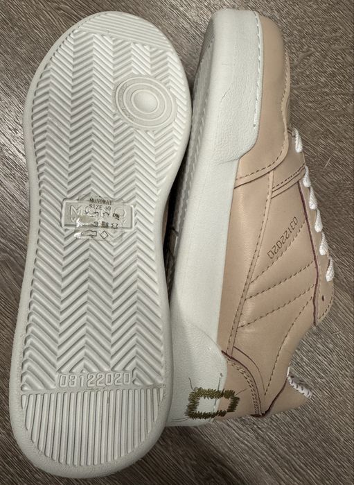 Mono way кросівки нові шкіра стильні, легкі, зручні оригінал