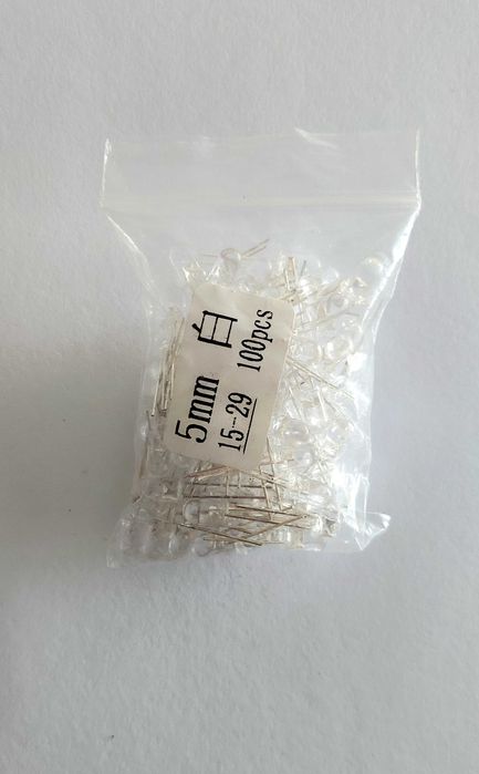 Saco 100x LEDs 5mm Brancos Alto Brilho · transparentes