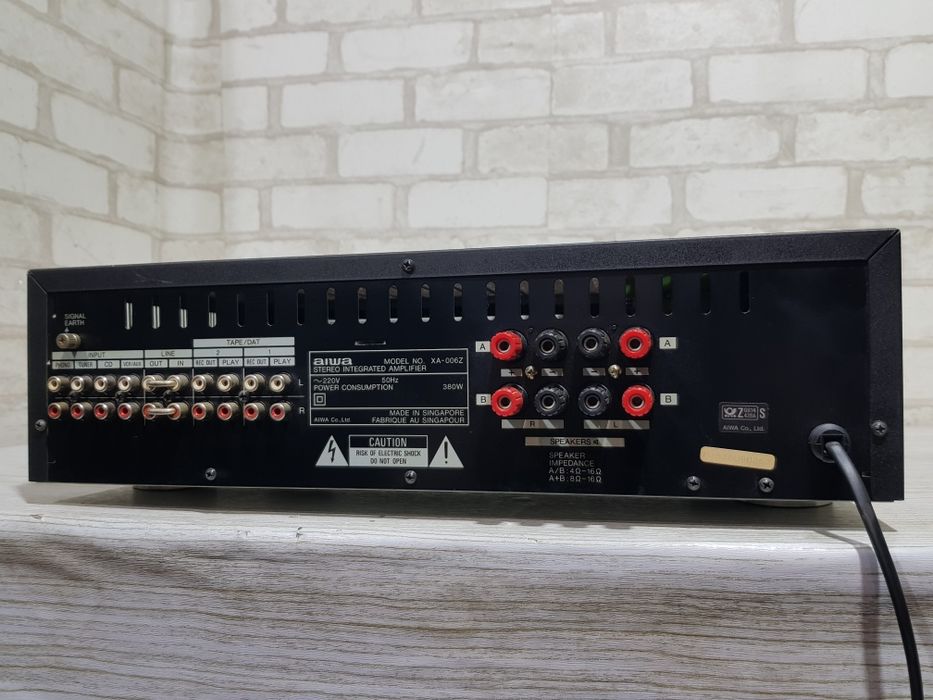 Стерео підсилювач AIWA XA-006Z, 2*120 б/у з Німеччини +2 шт.