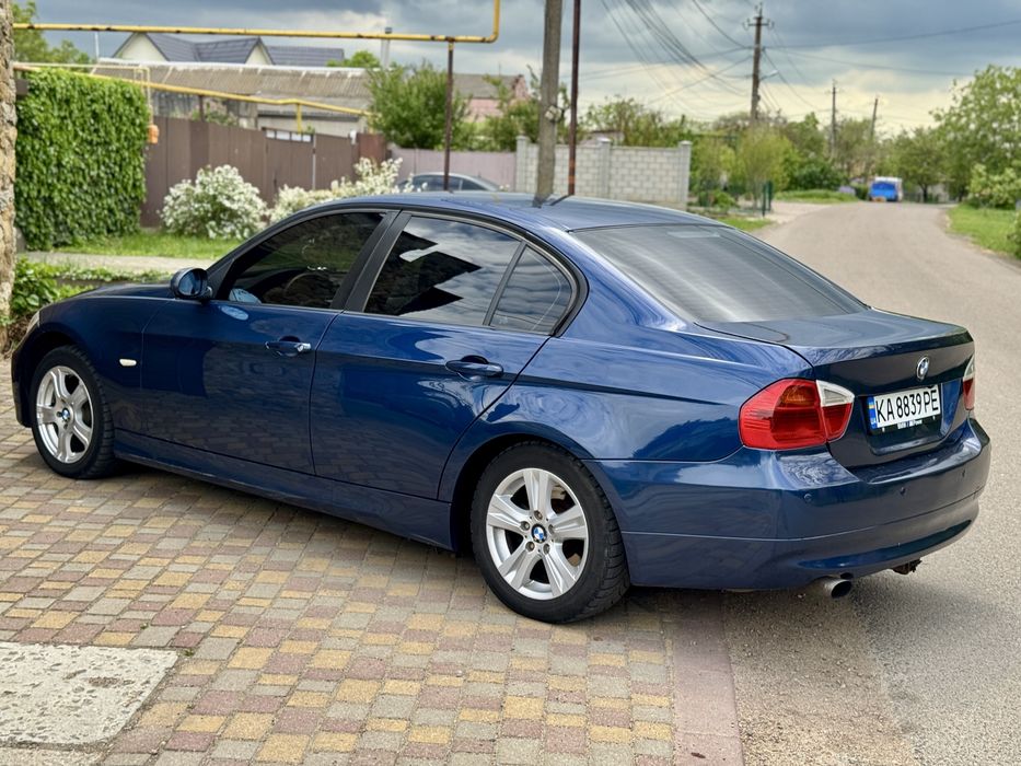 Bmw e90 320i Газ/бензин Автомат