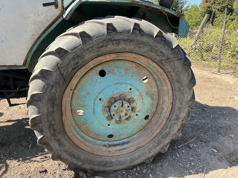 Продам Трактор ЮМЗ