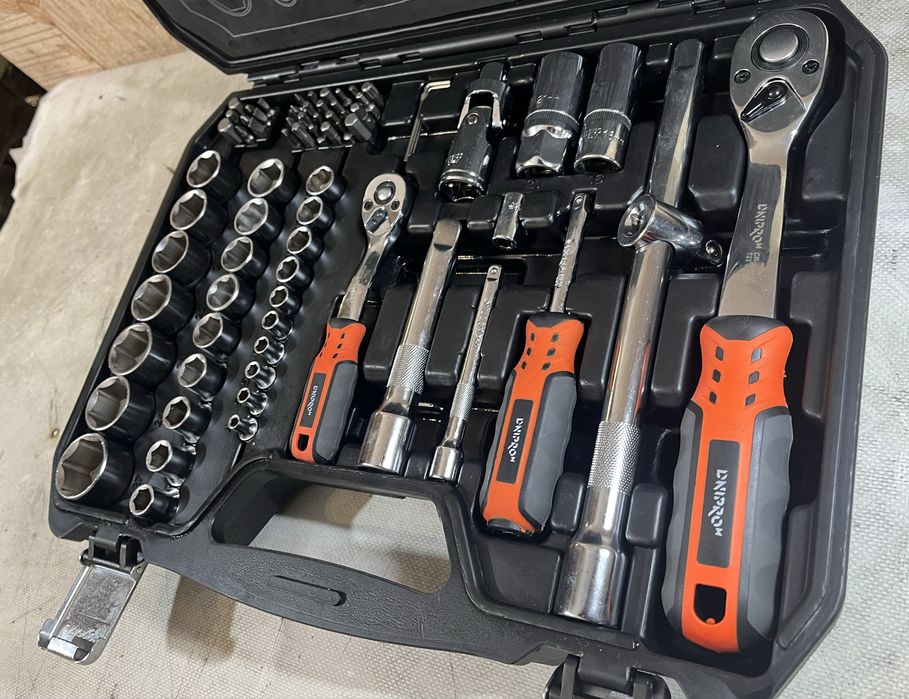 Набір інструментів Dnipro-M ULTRA 73 | 73 предметів