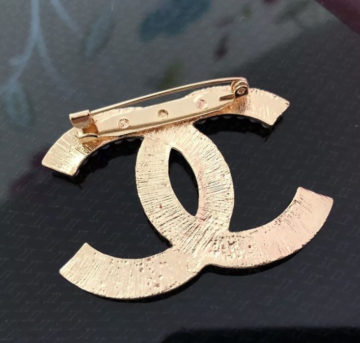 ULTIMO • Broche Alfinete de Luxo - Muito Elegante (novo)