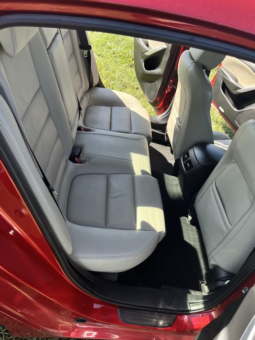 Mazda 6 2015 року