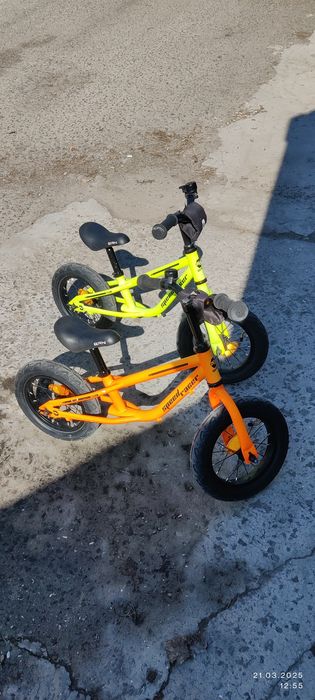 Продам беговел Sigma Speed Racer