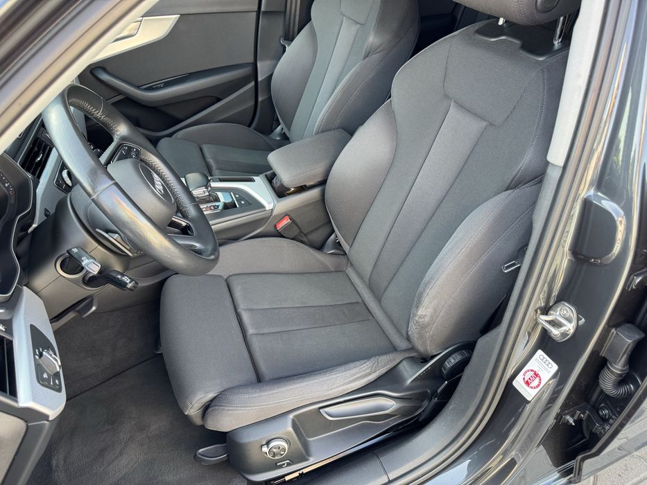 Audi A4 2019 VIN WAUZZZF47KA079169 фото оголошення 10 з 24
