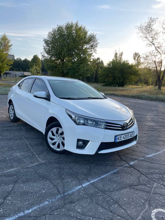 Продам Toyota Corolla 2013