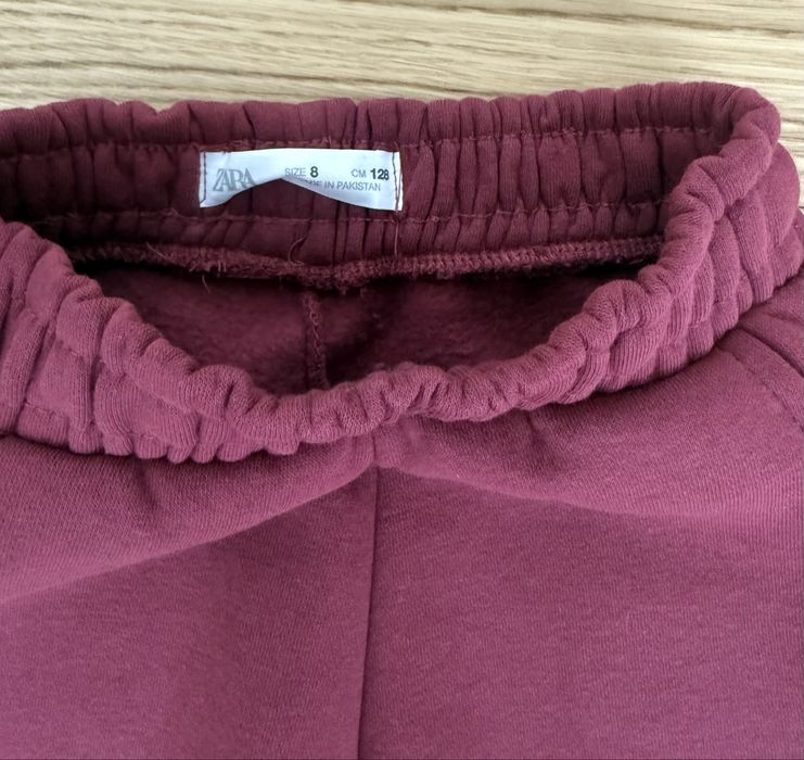 Dres Zara rozmiar 128/130
