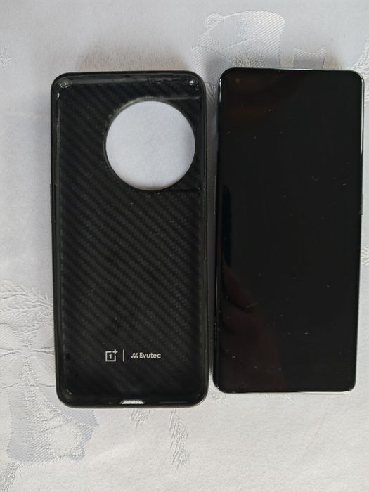 Oneplus 11 5g 256gb ładowarka 100w orginalne etui carbon